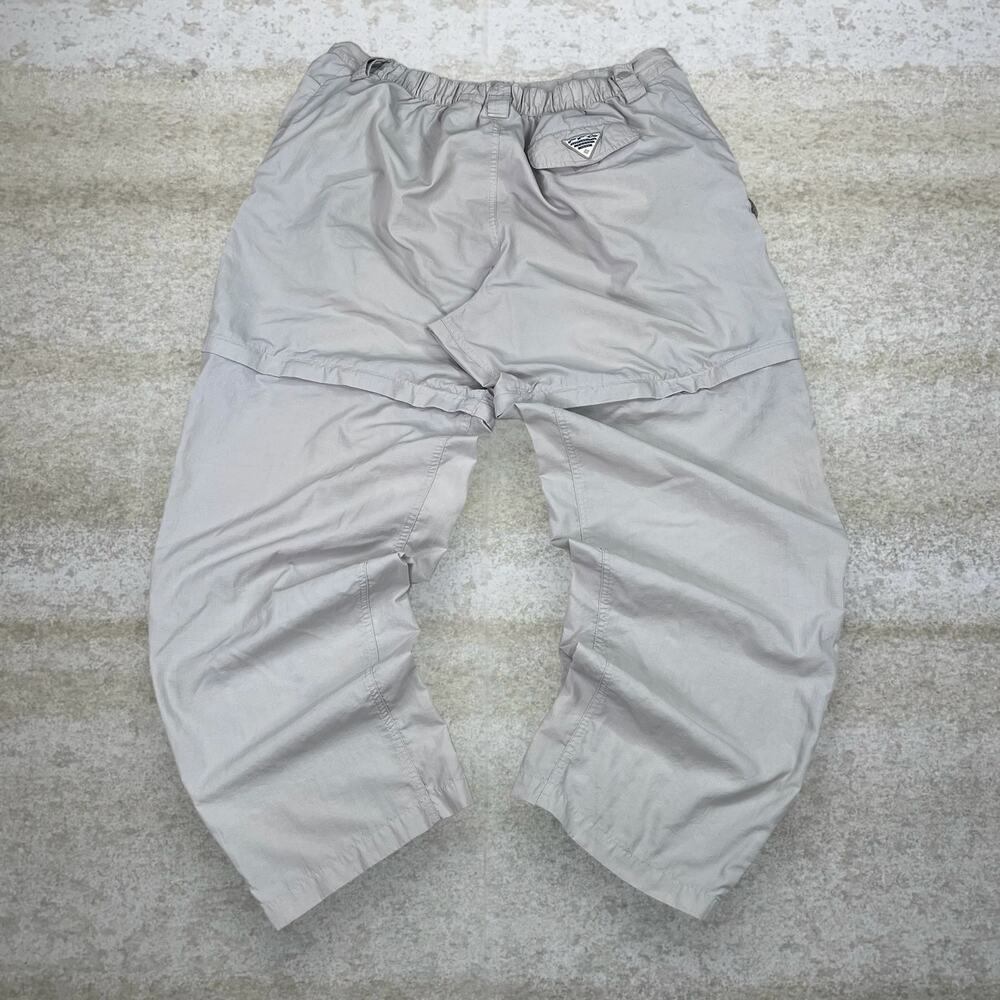 Vintage Y2K Columbia Hiking Pants 36x32  Baggy Wide Leg Fit Tan Light Weight